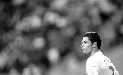 他们凭借出 他们凭借出