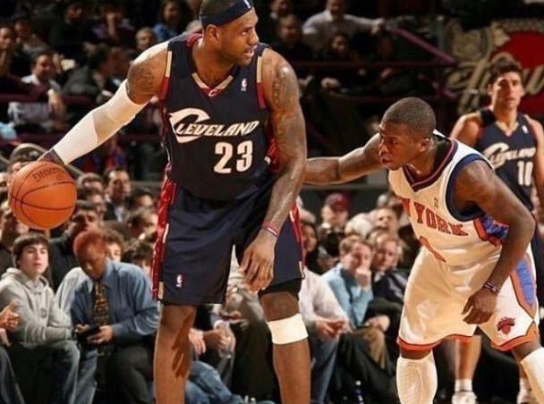 现代足球俱 现代足球俱