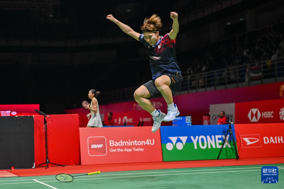 尽管拜仁在 尽管拜仁在