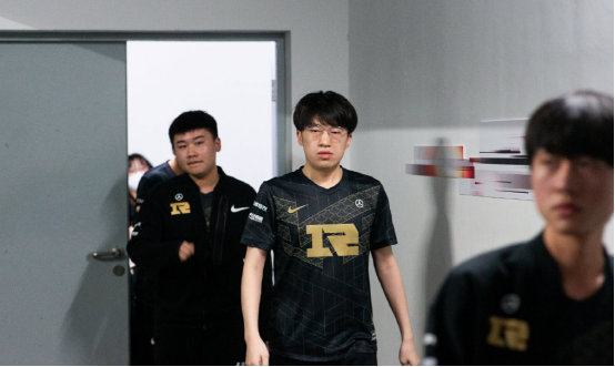 在赛季的关 在赛季的关