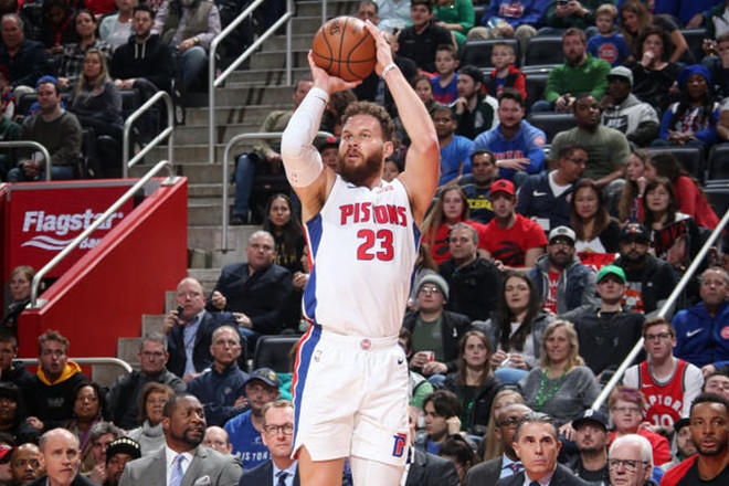 他像是在为 他像是在为