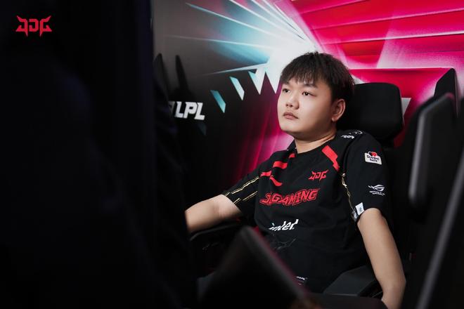 比赛一开局 比赛一开局