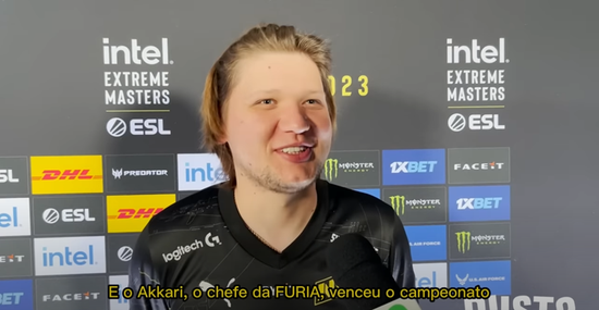 他灵活的步 他灵活的步