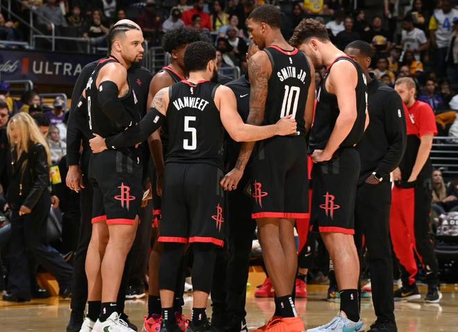 一球一策 一球一策