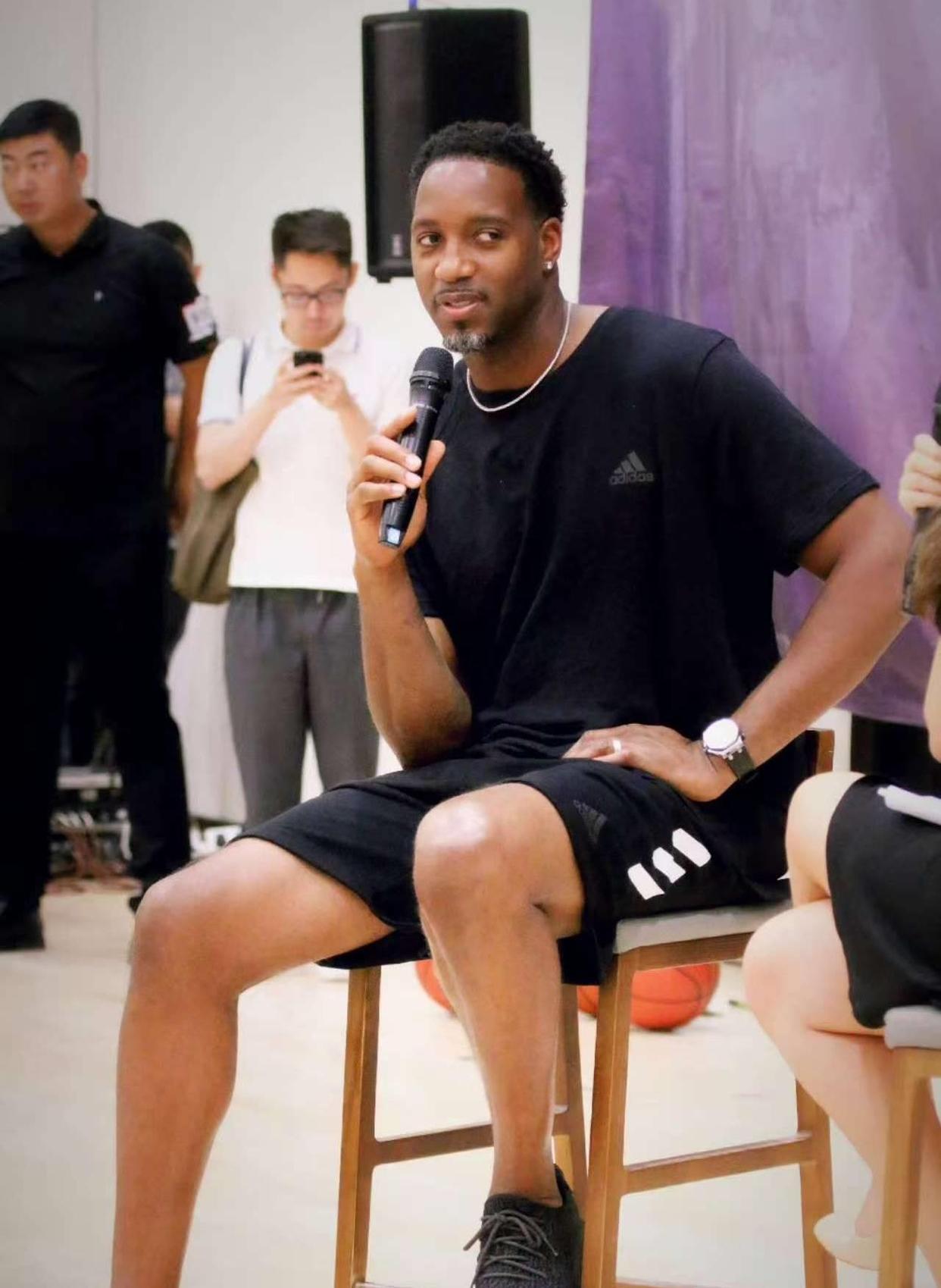 以他在天使 以他在天使