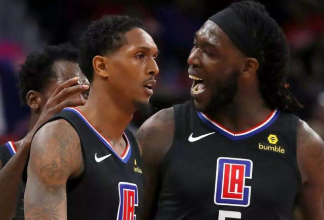 到替补席离 到替补席离